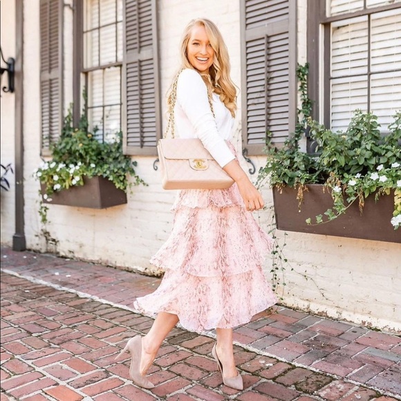 Meet your Posher, Tara - Picture 1 of 1